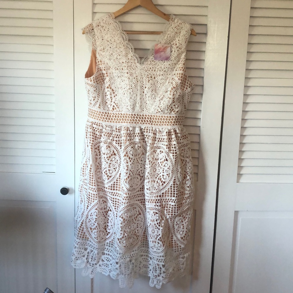 NWT Lace dress